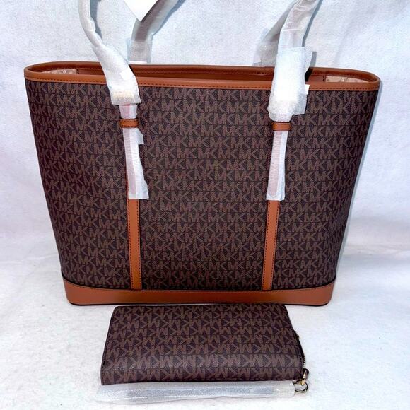 NWT Michael Kors MK Jet Set Travel Large Logo Tote Bag & Continental Wristlet - Picture 3 of 6